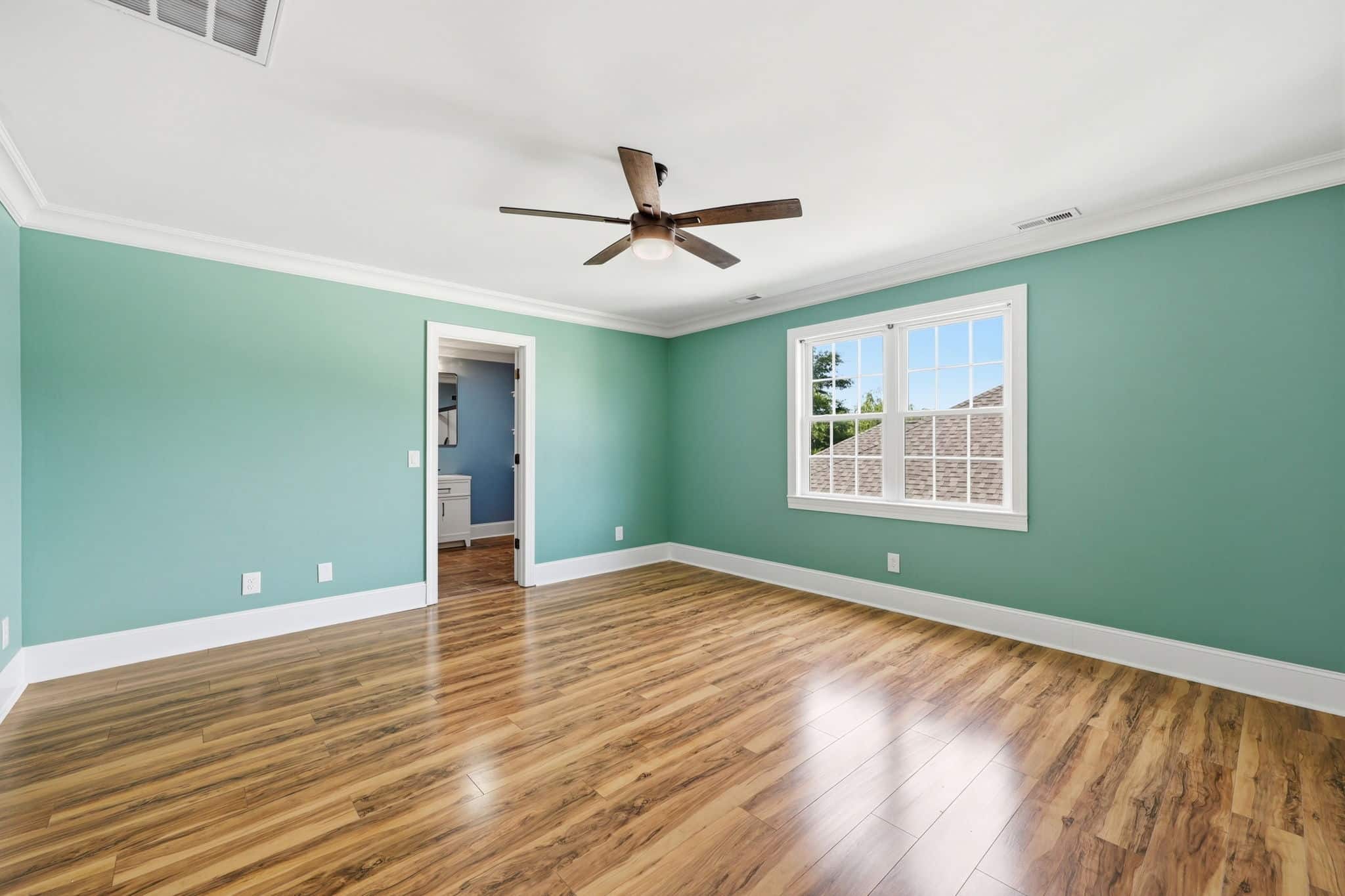 Spacious primary suite